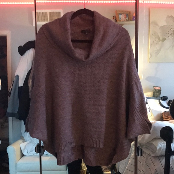 The Limited Dark Lavender Sweater NWOT - Picture 2 of 9